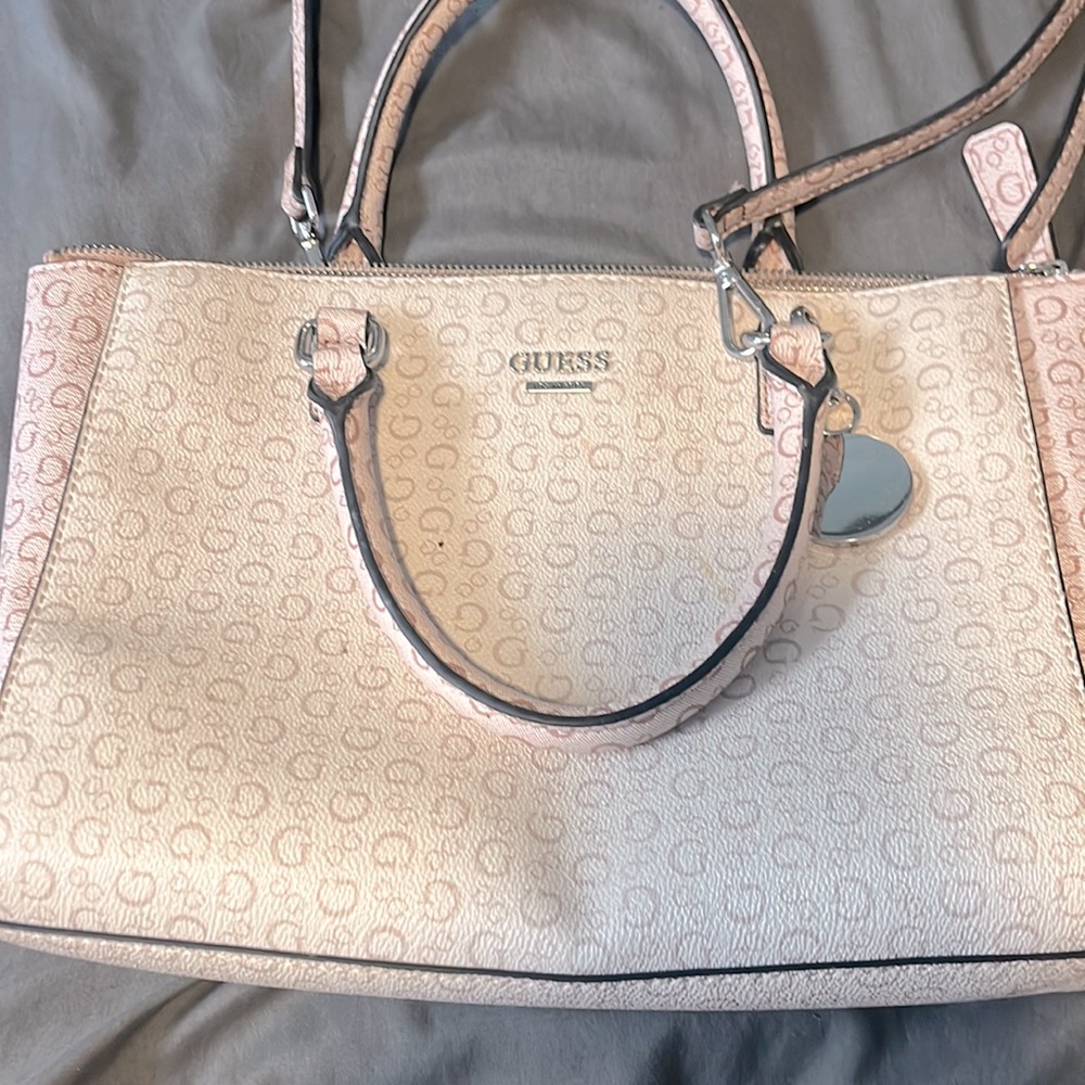 Guess hand bag. Brand new